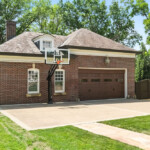 13 Web Or Mls 5558 Aylesboro Ave