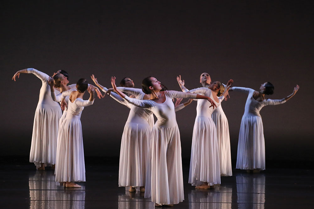 Caruso Lux Aeterna Mar23